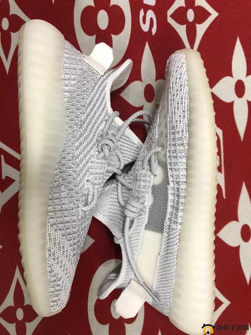 yeezy 蜜桃满天星:价格大揭秘