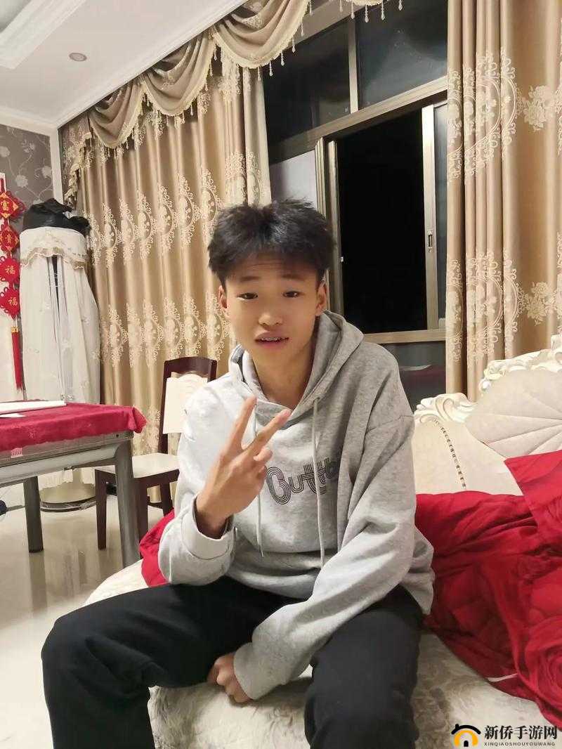 91 风月海棠乖:把腿张大展现别样风情