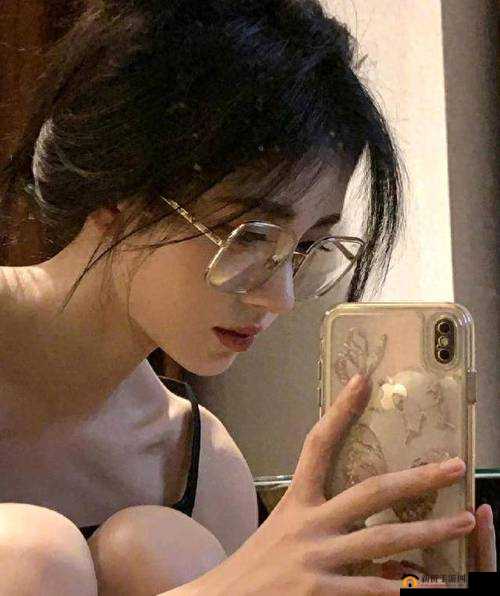 鞠婧祎俬密照被曝光