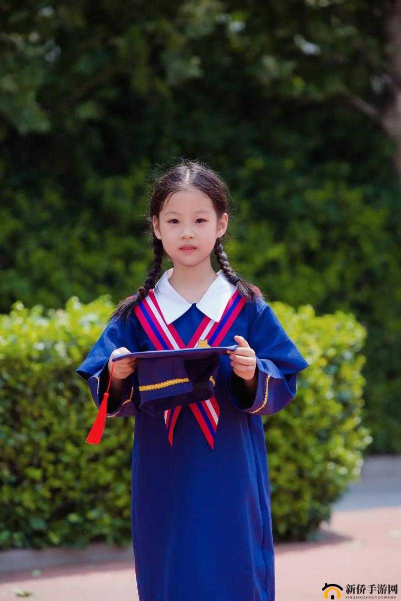 雏鸟幼儿小学生短视频:成长的纯真瞬间