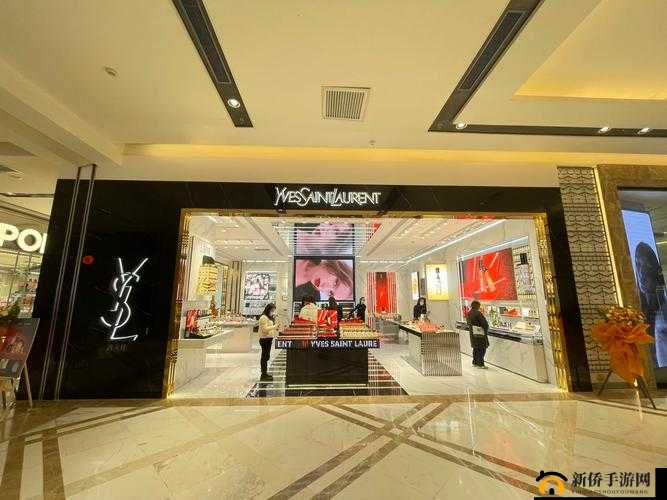 YSL 香港官网:时尚潮流汇聚地