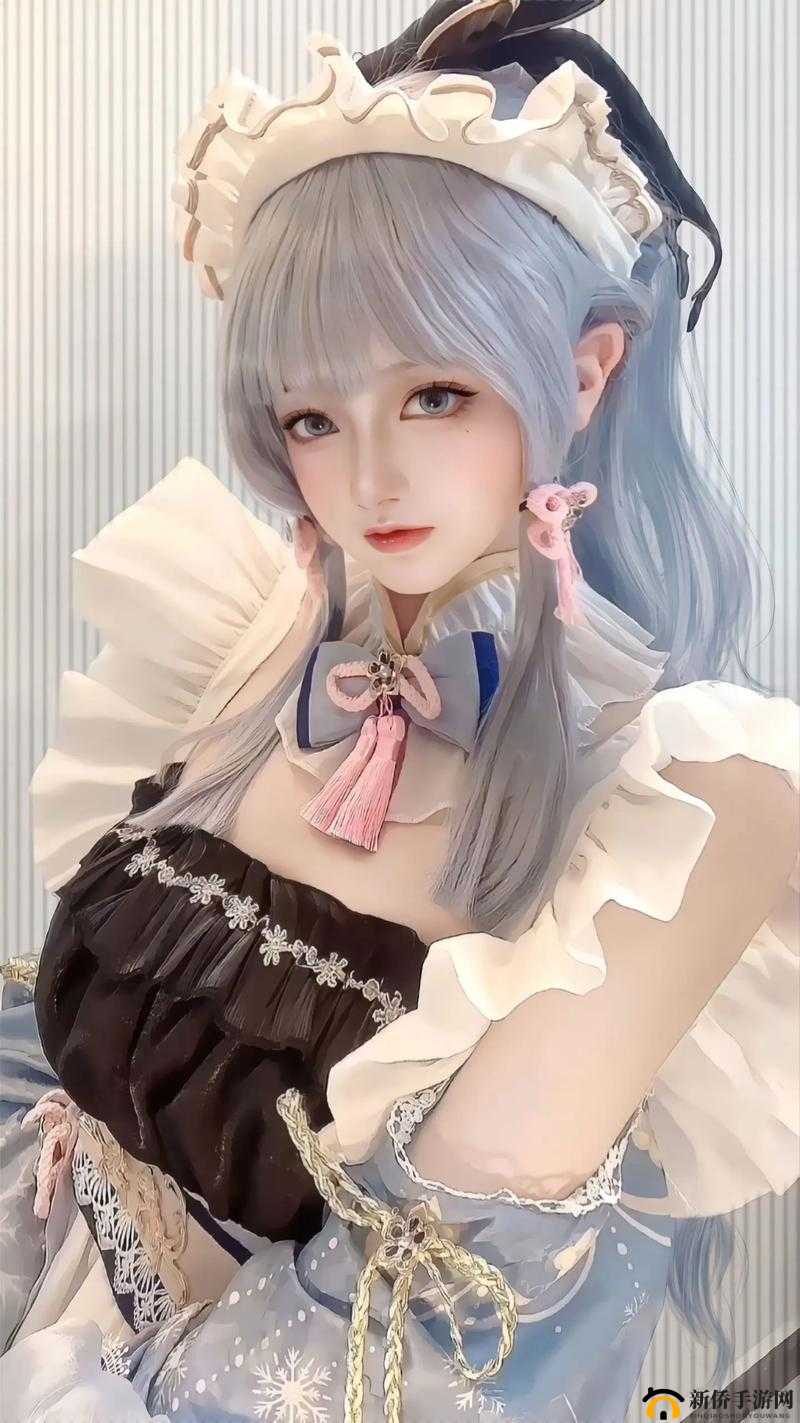 女仆扒开:跪着让客人玩,极致服务引发热议