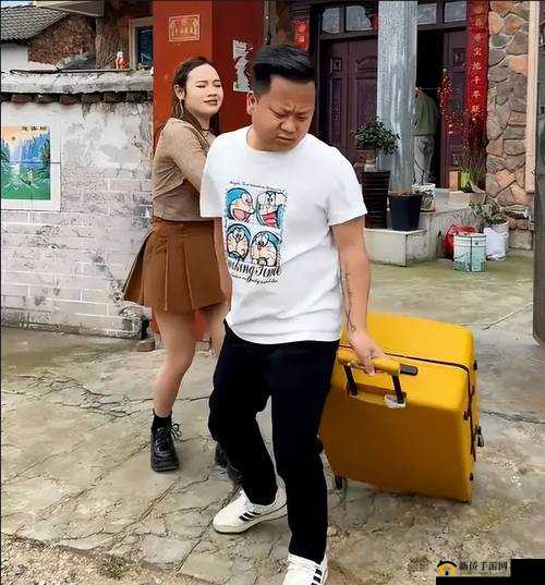 女婿比丈夫大很多:尴尬的家庭关系