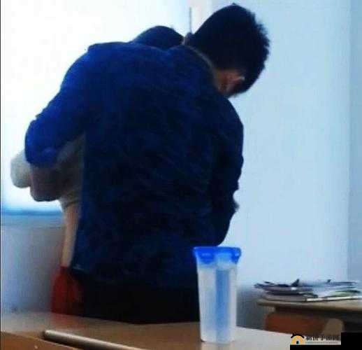 99 位大学生的激情:亚欧激情碰撞
