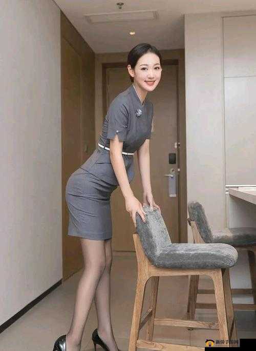 制服丝袜都市激情：欲望与诱惑交织的繁华都会传奇