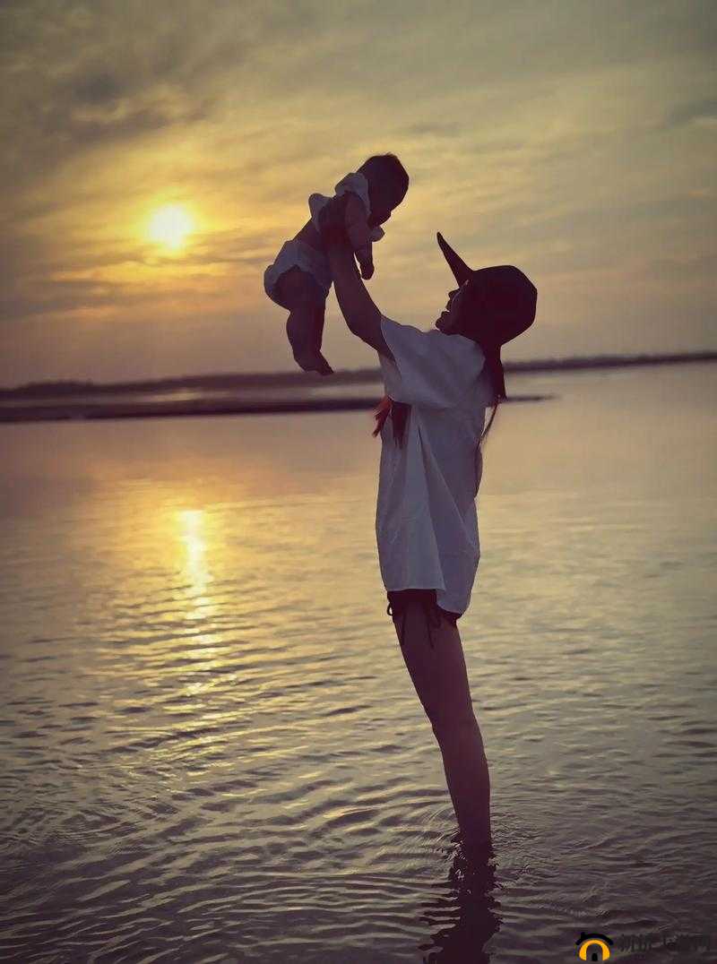 妈妈总是半夜装睡配合孩子:那背后的浓浓母爱与陪伴