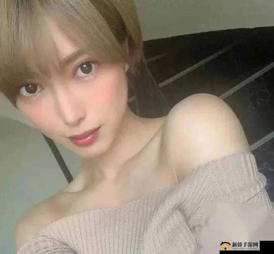 AV 女优菠多野吉:以甜美形象和精湛演技征服观众