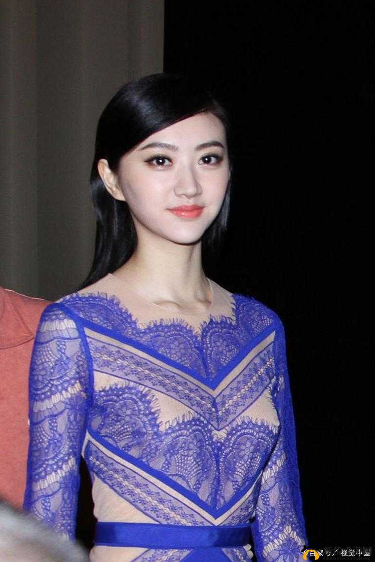 景甜被水喷一脸:是意外还是另有隐情?
