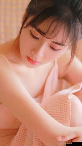 18 岁少女俬密处破白浆流啪啪激情故事