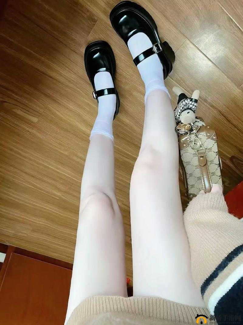 为什么腿分的越开男生越爽?——专家解读