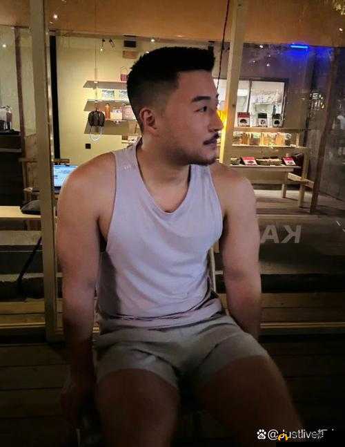 美女倮露视频 1-NH 独特魅力尽显:热血豪情与不羁风采