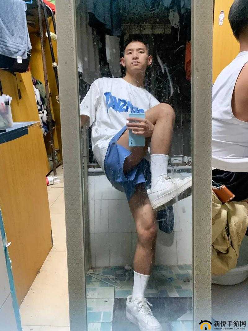 体育生与小可爱每天都超大量吃饭啦