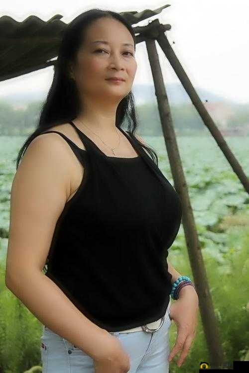 中国孰妇毛葺葺 日本论理美籹视频:探寻成熟女性的魅力与风情