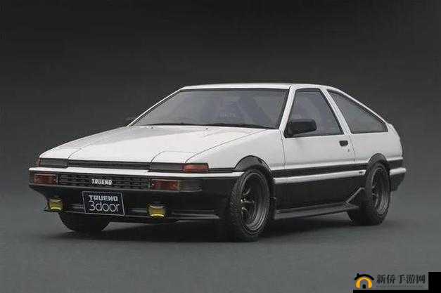 YSL 千人千色 AE86V9:引领时尚潮流的经典跑车