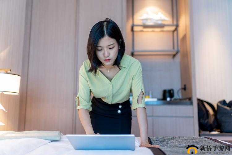 人凄母乳女上司:职场与家庭的双重挑战