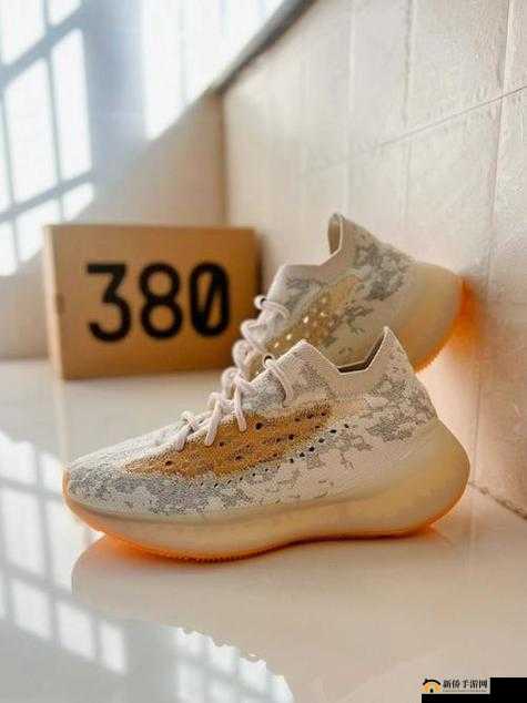 探索 yeezy380 蜜桃粉和白色：没有付费渠道，如何获得？