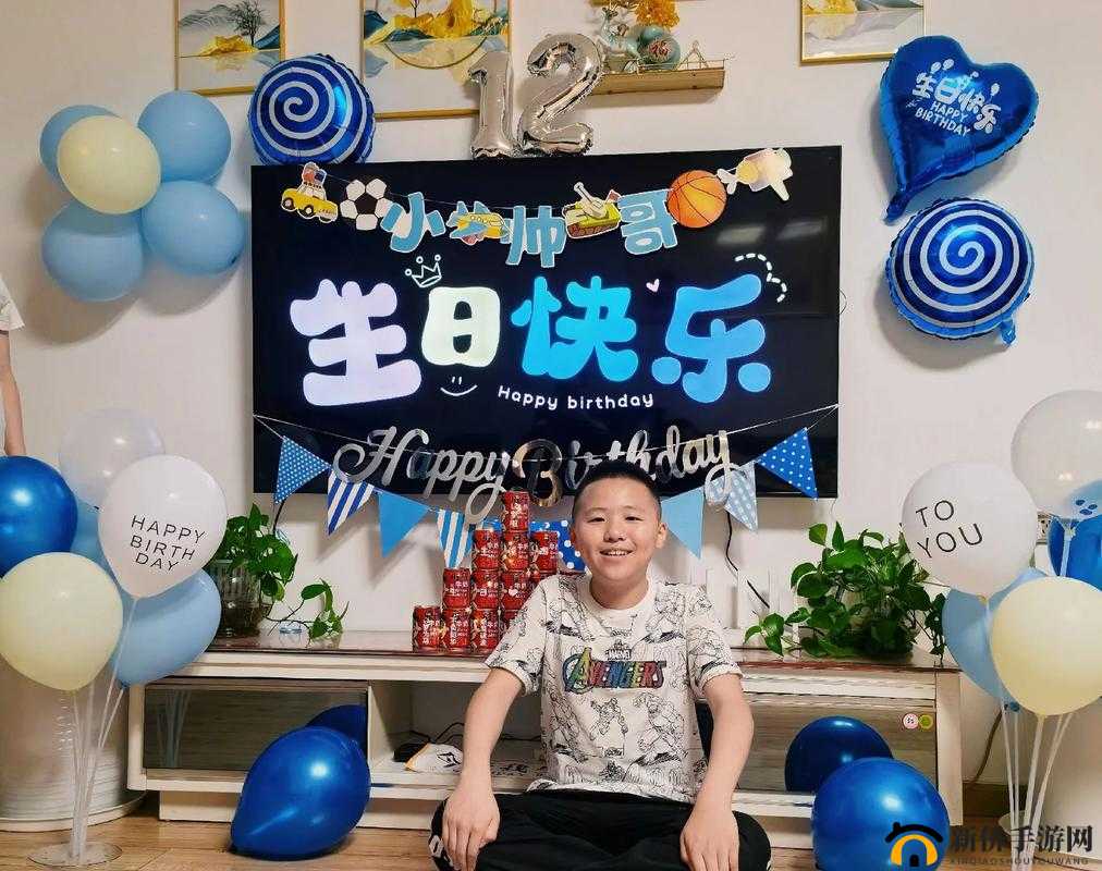 12 岁孩子打扑克时疼且叫令人担忧的场景