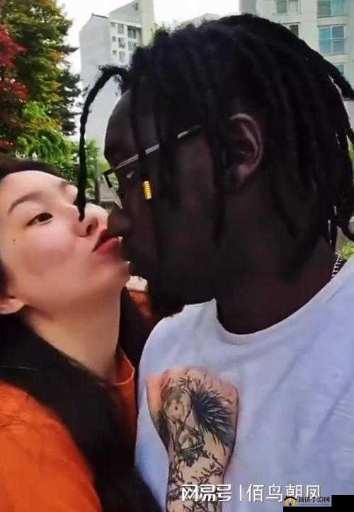 黑人与日本美女激情交欢的震撼场景