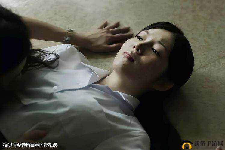 港片裸舞背后的故事：揭秘电影中的禁忌画面
