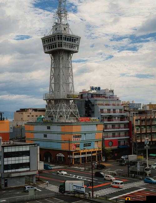 狠狠爱都市激情:在繁华都市中体验极致的情感碰撞与热烈