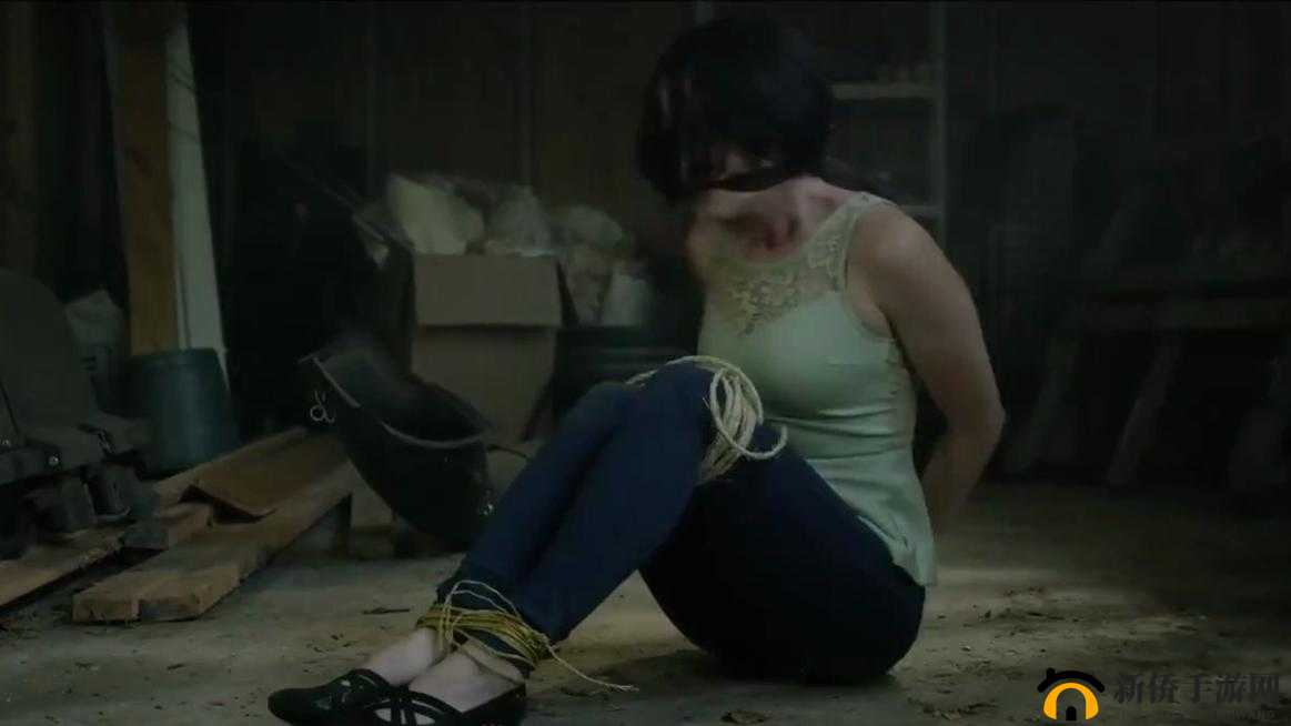 女孩双手双脚被反绑无法自救：真实事件背后的安全警示与应对策略